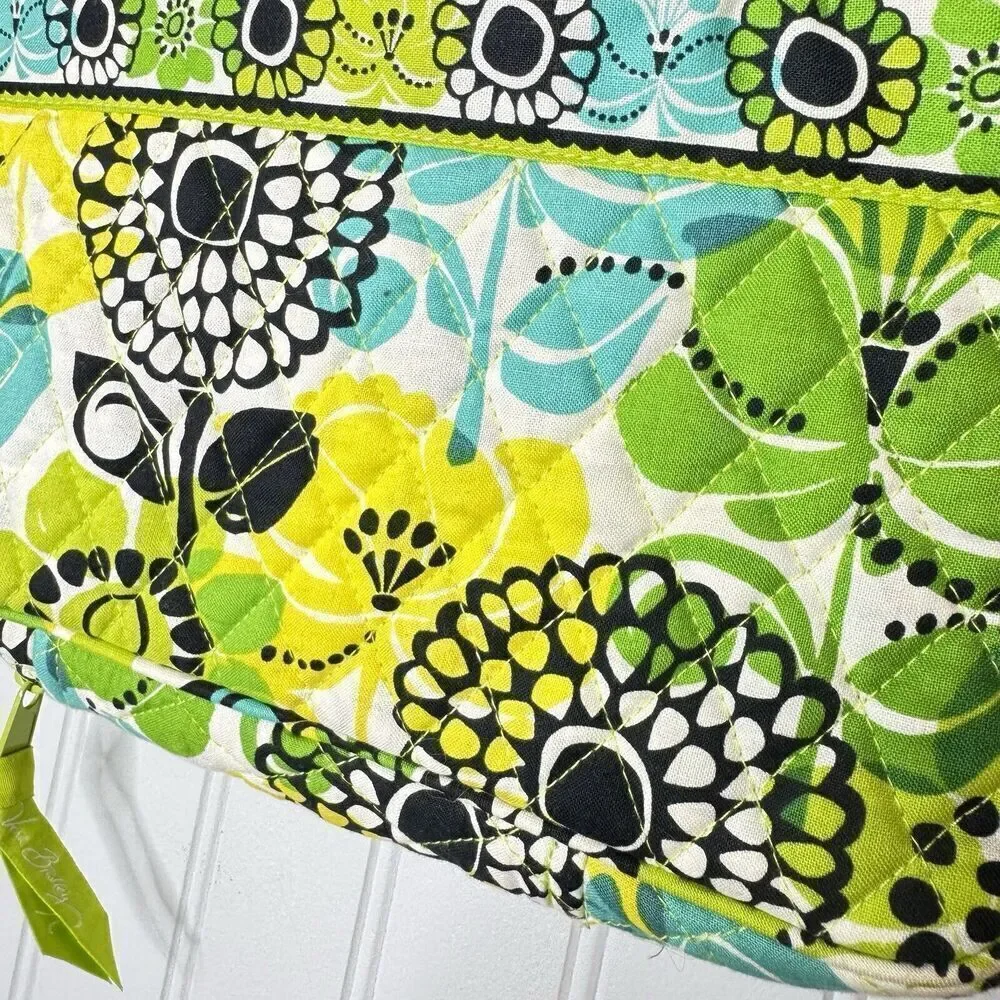VERA BRADLEY Lime's Limes Up Good Book Bible Cover Floral Green Yellow Teal